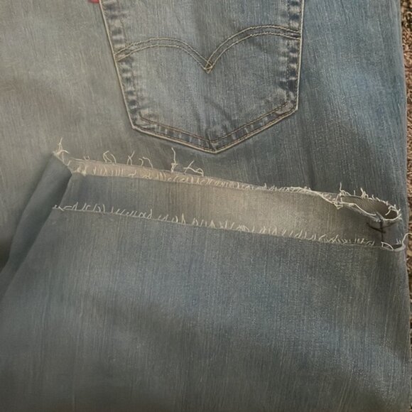 Levi’s 511 56 Men’s Slim Stretch Cutoff Jean Shorts Size 56 - Picture 8 of 8